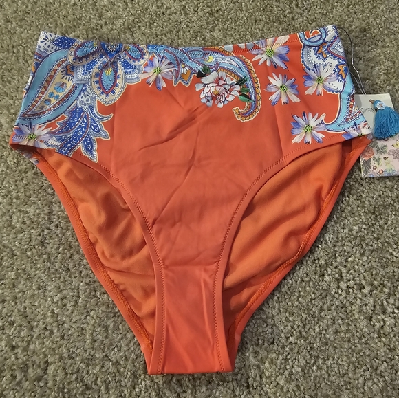 Johnny Was Drew High Waist Bottom - Picture 6 of 6